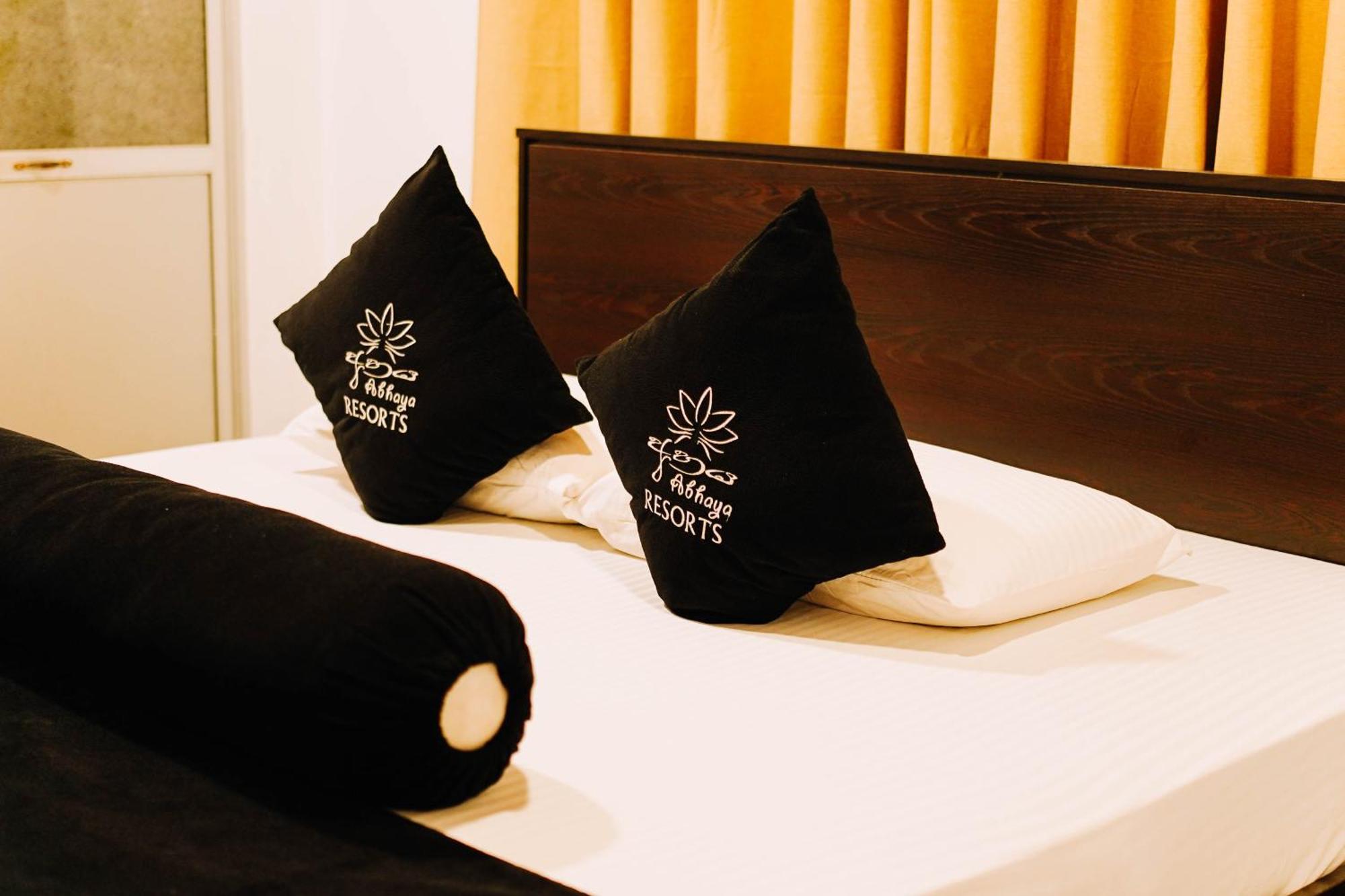 Abhaya Resorts Anuradhapura Exterior photo